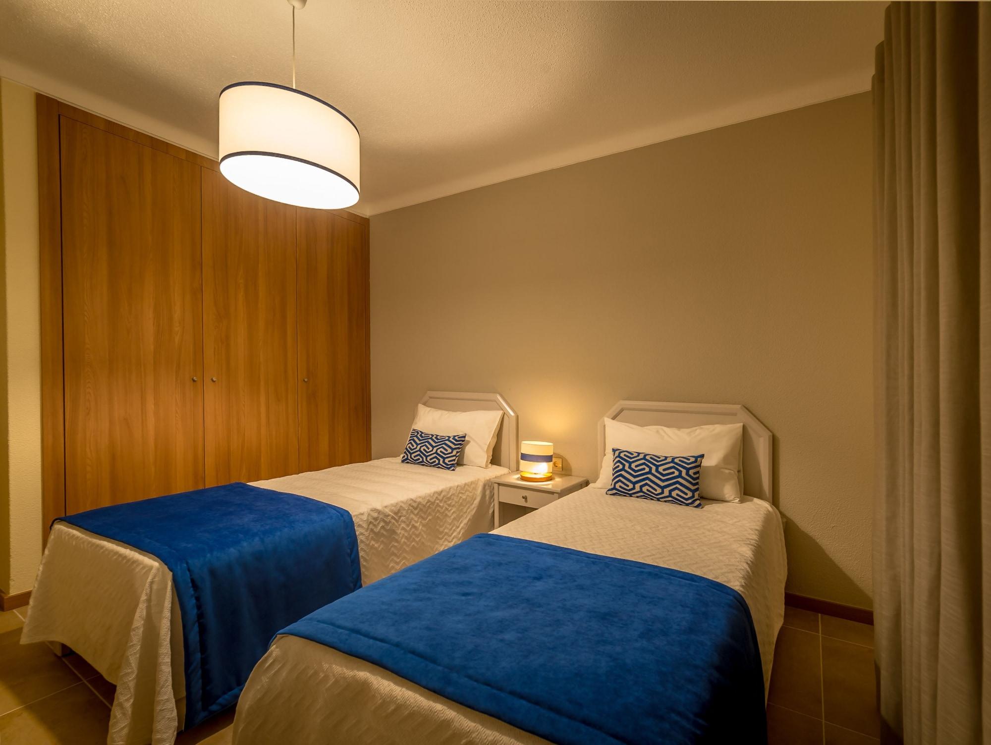 Apartahotel Flor Da Rocha