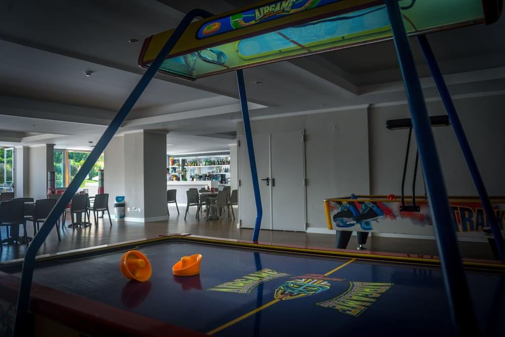 Flor Da Rocha Apartahotel 4*