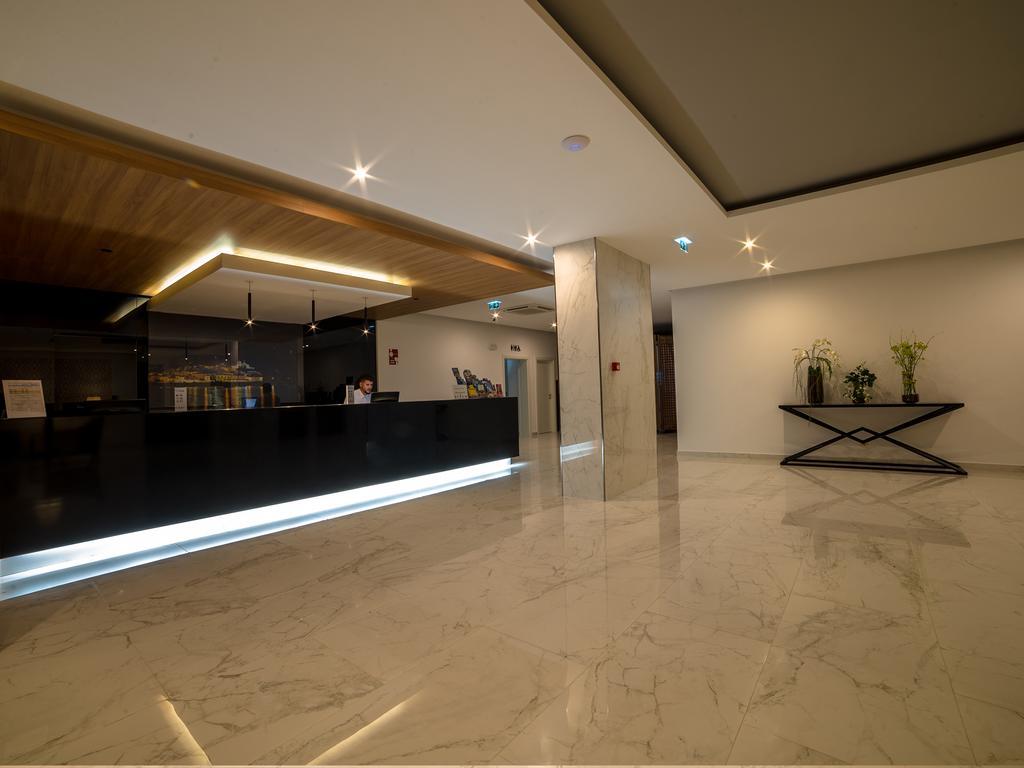 Flor Da Rocha Apartahotel 4*