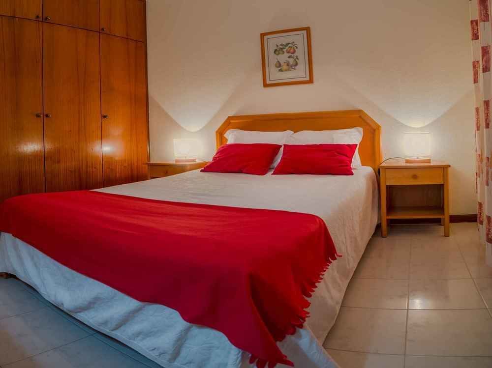 Apartahotel Flor Da Rocha 4*